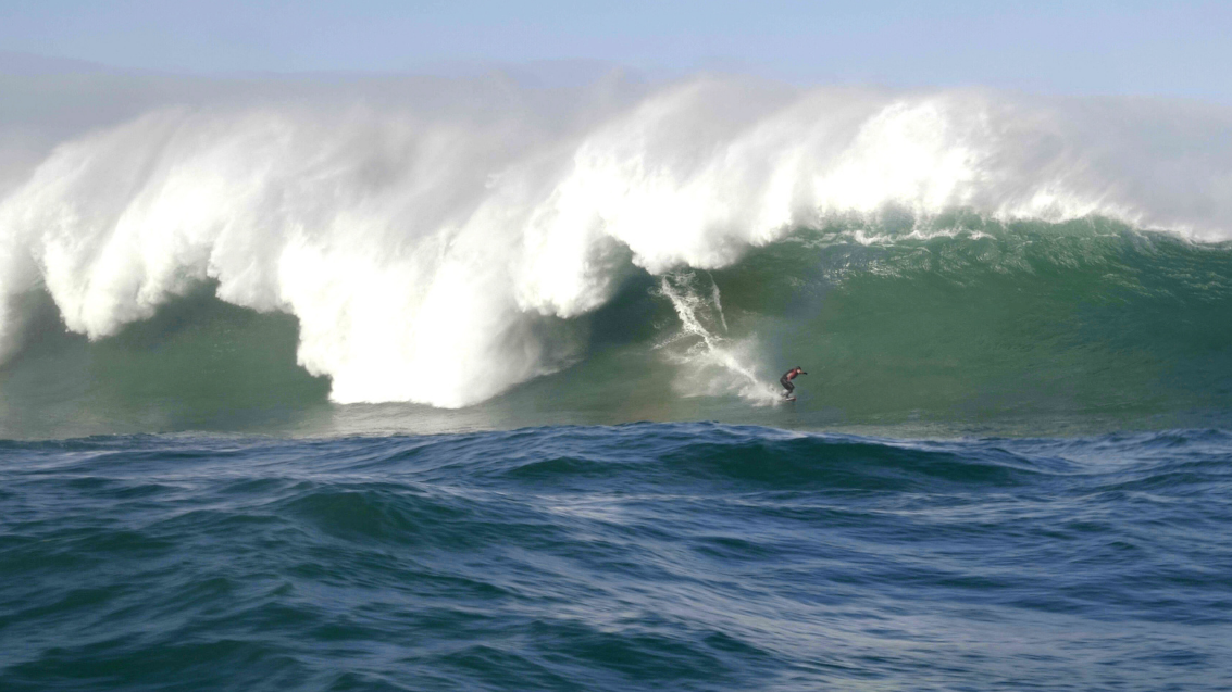 Tom Butler rides a monster wave wave in Cornwall for 'Cornwall's Wildest Wave'
